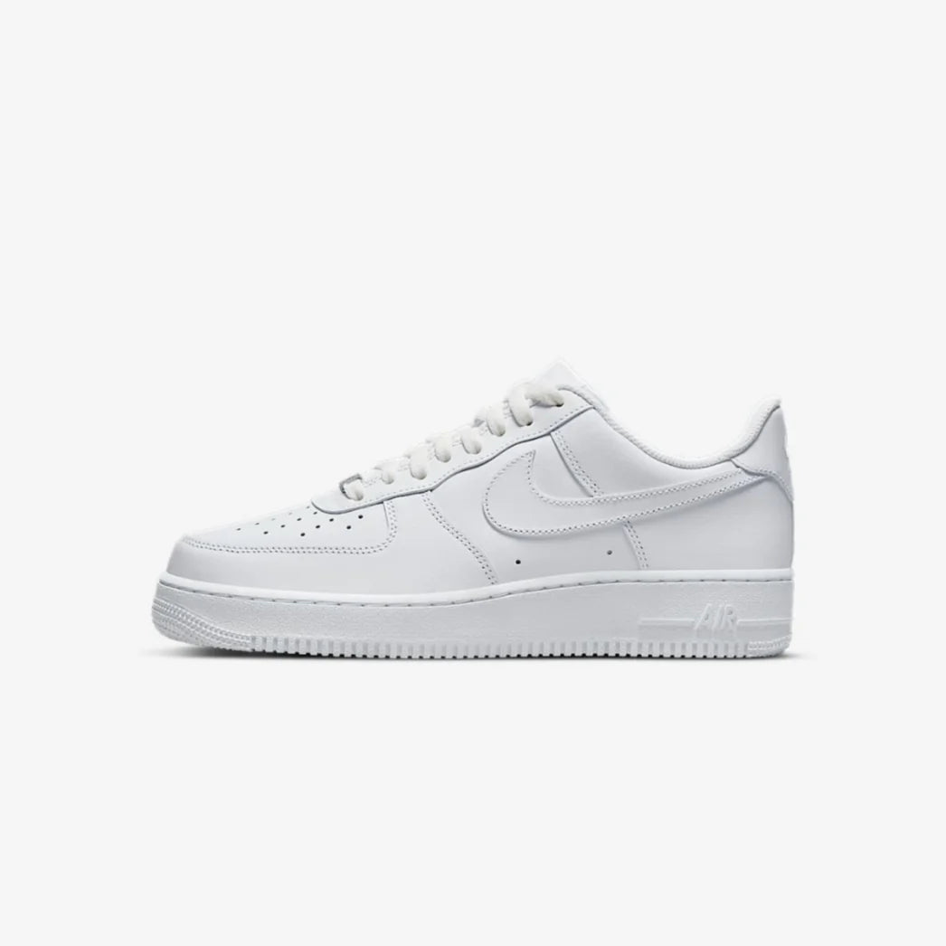 NIKEE AIRFORCE 1 TRIPPLE WHITE FULL KIT (UĀ QUALITY)