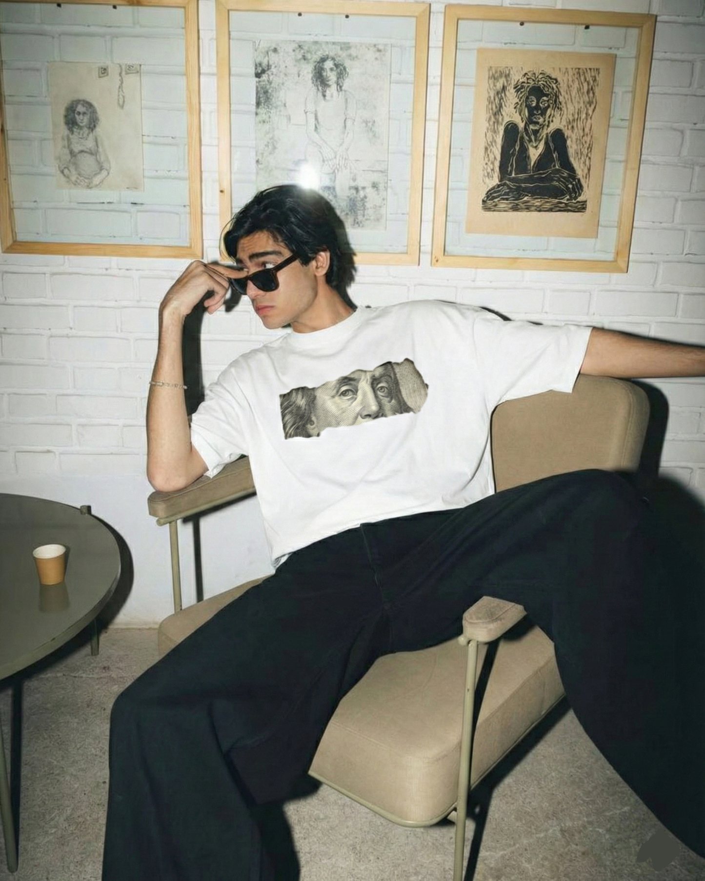 THE DOLLAR -  UNISEX OVERSIZED T SHIRT